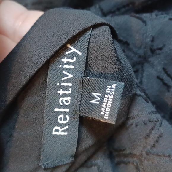 Relativity Sheer sleeves Textured Zip Up Jacket, elastic cuffs and bottom EUC - Picture 5 of 8